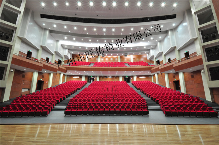 長春工業大學1.jpg