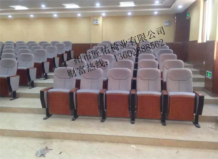 QQ截圖20151022231426.jpg