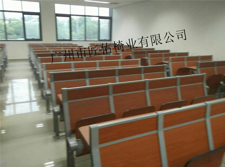 9221JLUZ@)KHSL$1E~%CQBN.jpg